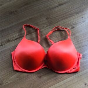 Victoria’s Secret bra